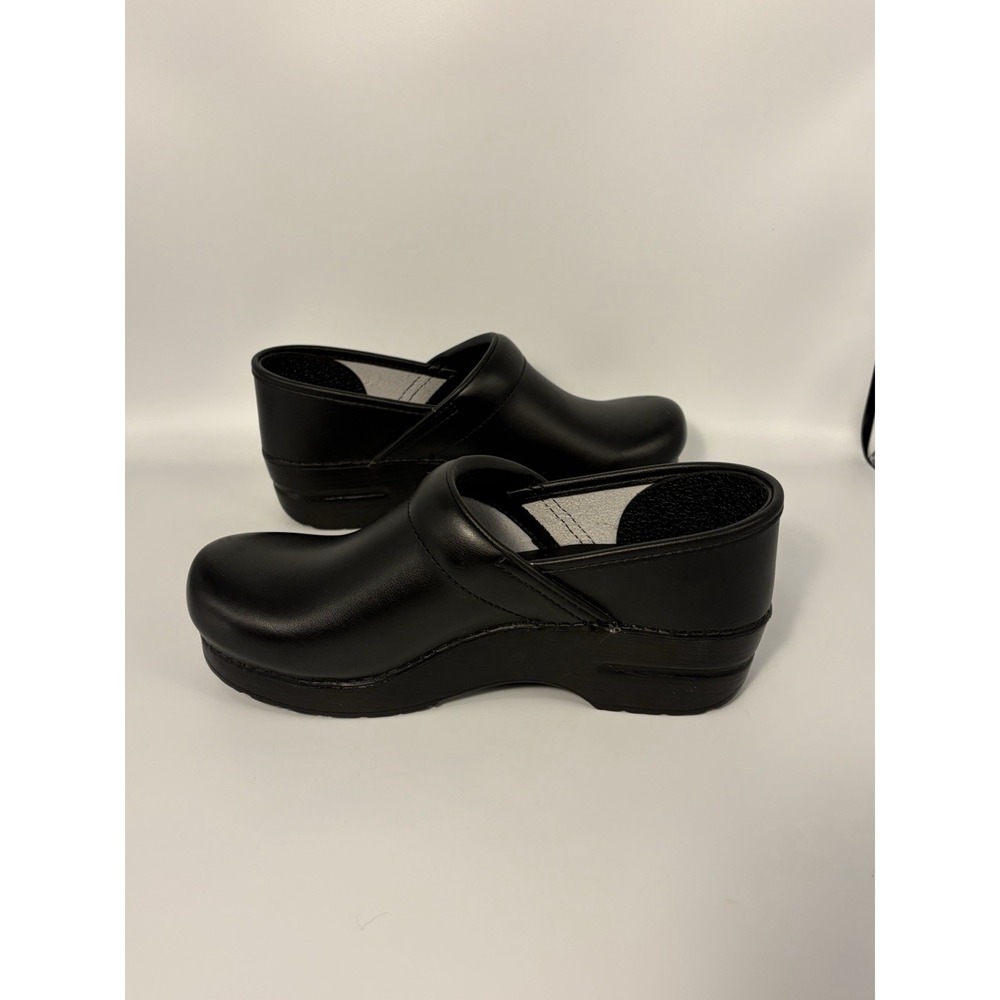 Dansko Professional Black Clogs Women's Size 38 (US size 7.5-8) - Picture 10 of 12